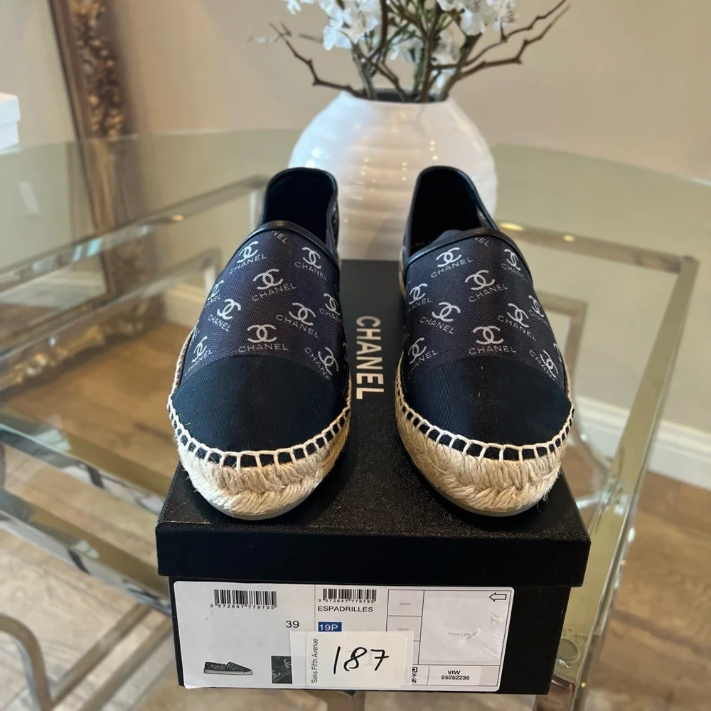 BNIB CHANEL MESH ESPADRILLES - Picture 9 of 9